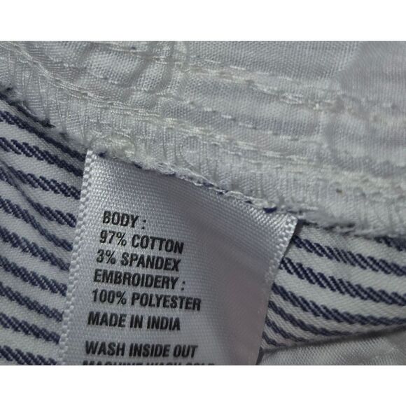 Crown & Ivy Striped Caroline Shorts Embroidered Crabs Nautical Style Size 14 Nwt - Picture 7 of 8
